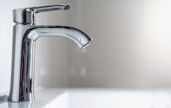 Cost of Kitchen Faucet Replacement in Englewood